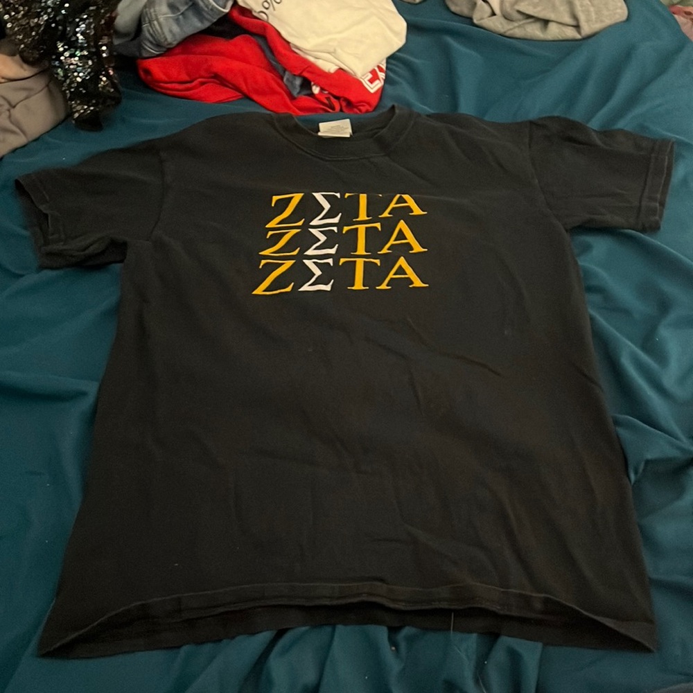 Zeta shirt